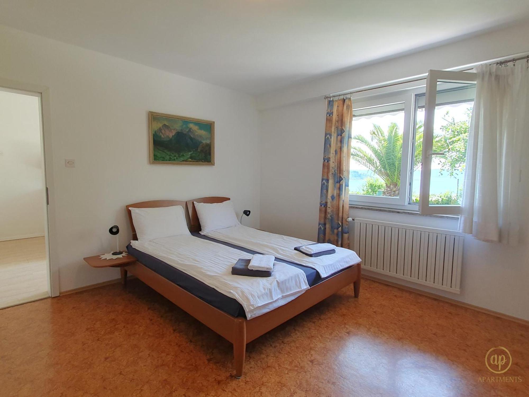 Apartment With Seaview And Garden For 6 Порторож Экстерьер фото